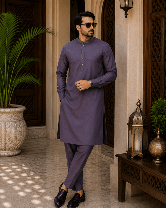 Dusty Plum Embroidered Kurta Pajama/Shalwar